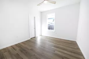 202 Strong St, Bowie, TX 76230 - Photo 28