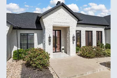 134 Sunflower Street, Lorena, TX 76655 - Photo 2