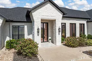 134 Sunflower St, Lorena, TX 76655 - Photo 2
