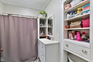 1010 Stowe St, Abilene, TX 79605 - Photo 8