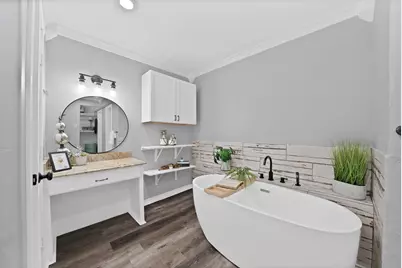 306 E Rochelle Boulevard, Irving, TX 75062 - Photo 16