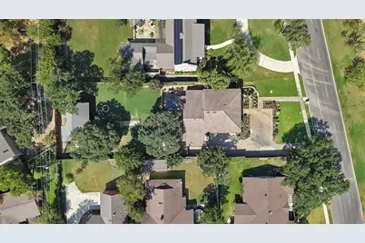 306 E Rochelle Boulevard, Irving, TX 75062 - Photo 38