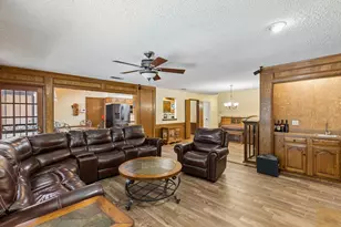 1310 Merrimac Trail, Garland, TX 75043 - Photo 6