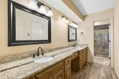 1310 Merrimac Trail, Garland, TX 75043 - Photo 16