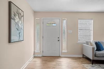 1006 N Lucas Drive, Grapevine, TX 76051 - Photo 6