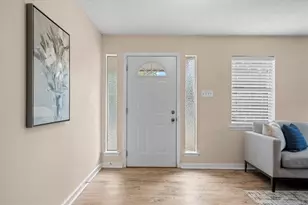 1006 N Lucas Dr, Grapevine, TX 76051 - Photo 6