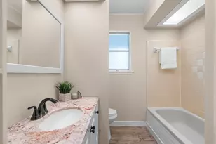 1006 N Lucas Dr, Grapevine, TX 76051 - Photo 22