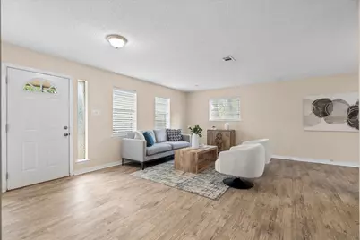 1006 N Lucas Drive, Grapevine, TX 76051 - Photo 8