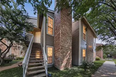 1108 Quail Valley Lane #221, Arlington, TX 76011 - Photo 2