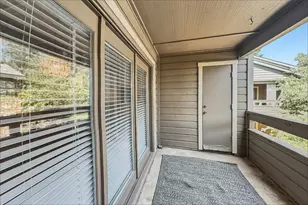 1108 Quail Valley Ln, Arlington, TX 76011 - Photo 18