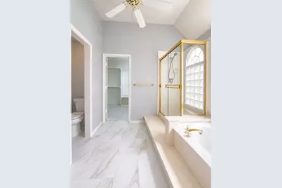 10512 Napa Valley Drive, Frisco, TX 75035 - Photo 16