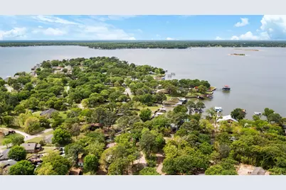 111 Island Park Drive, Gun Barrel City, TX 75156 - Photo 36