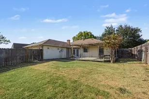 2324 Harbinger Ln, Dallas, TX 75287 - Photo 32