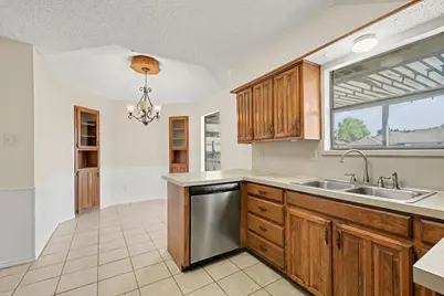 2324 Harbinger Lane, Dallas, TX 75287 - Photo 12