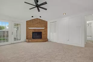 2324 Harbinger Ln, Dallas, TX 75287 - Photo 6