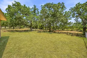 907 Co Rd 484, Stephenville, TX 76401 - Photo 34