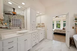 8524 Wellington Point Dr, Irving, TX 75063 - Photo 20