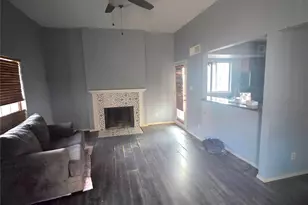 428 Liberty Pl, Grand Prairie, TX 75052 - Photo 2