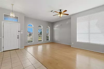 2704 Oak Creek, Mesquite, TX 75181 - Photo 16