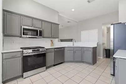 2704 Oak Creek, Mesquite, TX 75181 - Photo 8