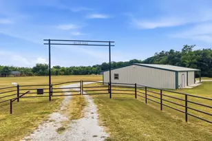 82 Co Rd 2112, Gainesville, TX 76240 - Photo 4