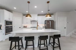 905 Carnation Dr, Crowley, TX 76036 - Photo 10