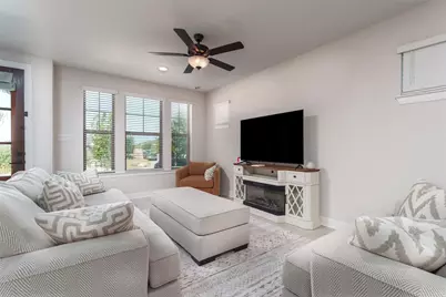 905 Carnation Drive, Crowley, TX 76036 - Photo 6
