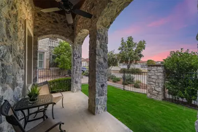 6908 Istina Drive, McKinney, TX 75072 - Photo 4
