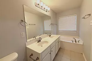 389 Ivan Dr, Lewisville, TX 75067 - Photo 30