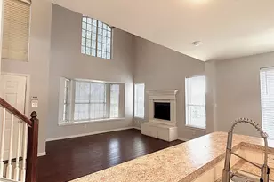 389 Ivan Dr, Lewisville, TX 75067 - Photo 14