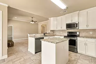 1813 Town Creek Cir, Weatherford, TX 76086 - Photo 14