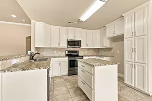 1813 Town Creek Cir, Weatherford, TX 76086 - Photo 12