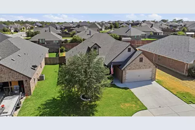 1813 Town Creek Circle, Weatherford, TX 76086 - Photo 1