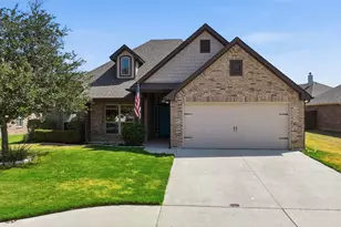 1813 Town Creek Cir, Weatherford, TX 76086 - Photo 2