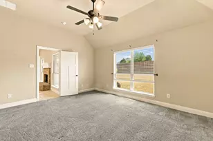 1813 Town Creek Cir, Weatherford, TX 76086 - Photo 20