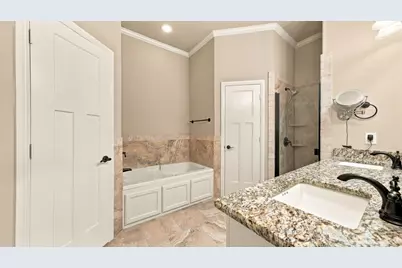 1813 Town Creek Circle, Weatherford, TX 76086 - Photo 22