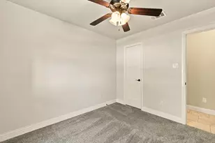 1813 Town Creek Cir, Weatherford, TX 76086 - Photo 28
