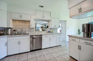 4614 Ridgeside Dr, Dallas, TX 75244 - Photo 14