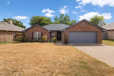 107 N Collin Drive, Chandler, TX 75758 - Photo 2