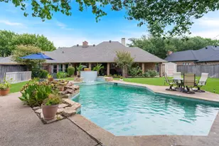 221 Manor Way, Sunnyvale, TX 75182 - Photo 2