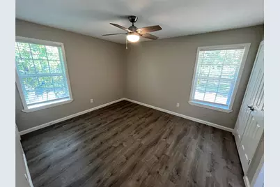 1843 Greendale Drive, Dallas, TX 75217 - Photo 10