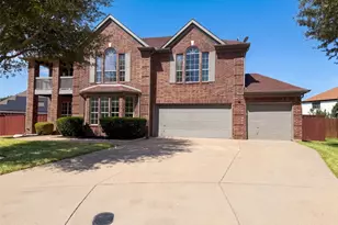 1402 Stone Oak Ct, Cedar Hill, TX 75104 - Photo 1