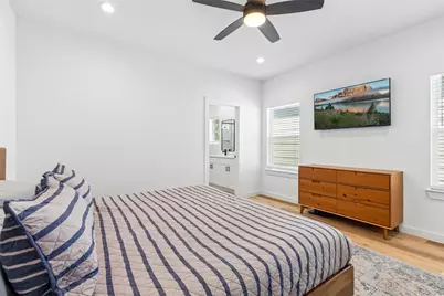 2225 Bethurum Avenue, Dallas, TX 75215 - Photo 20