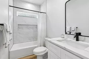 2225 Bethurum Ave, Dallas, TX 75215 - Photo 16