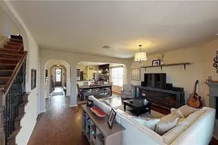 910 English Ivy Dr, Prosper, TX 75078 - Photo 2