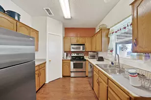 4925 St Thomas Pl, Fort Worth, TX 76135 - Photo 18