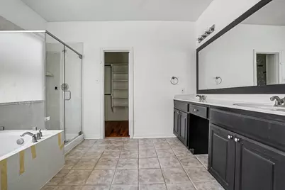 3023 Riverwood Lane, Grand Prairie, TX 75052 - Photo 16
