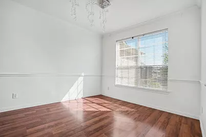 3023 Riverwood Lane, Grand Prairie, TX 75052 - Photo 10