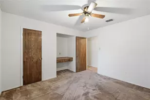 314 Brookside Dr, Grapevine, TX 76051 - Photo 10