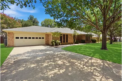 314 Brookside Drive, Grapevine, TX 76051 - Photo 1